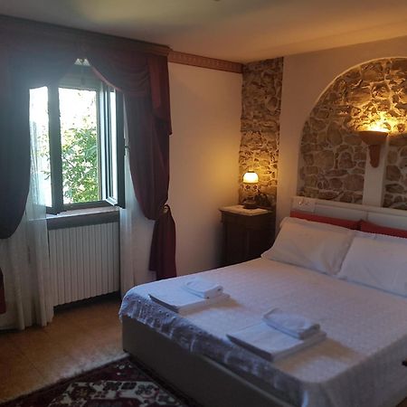 B&B Da Paolo Con Vista Lago Di Garda San Zeno di Montagna Luaran gambar