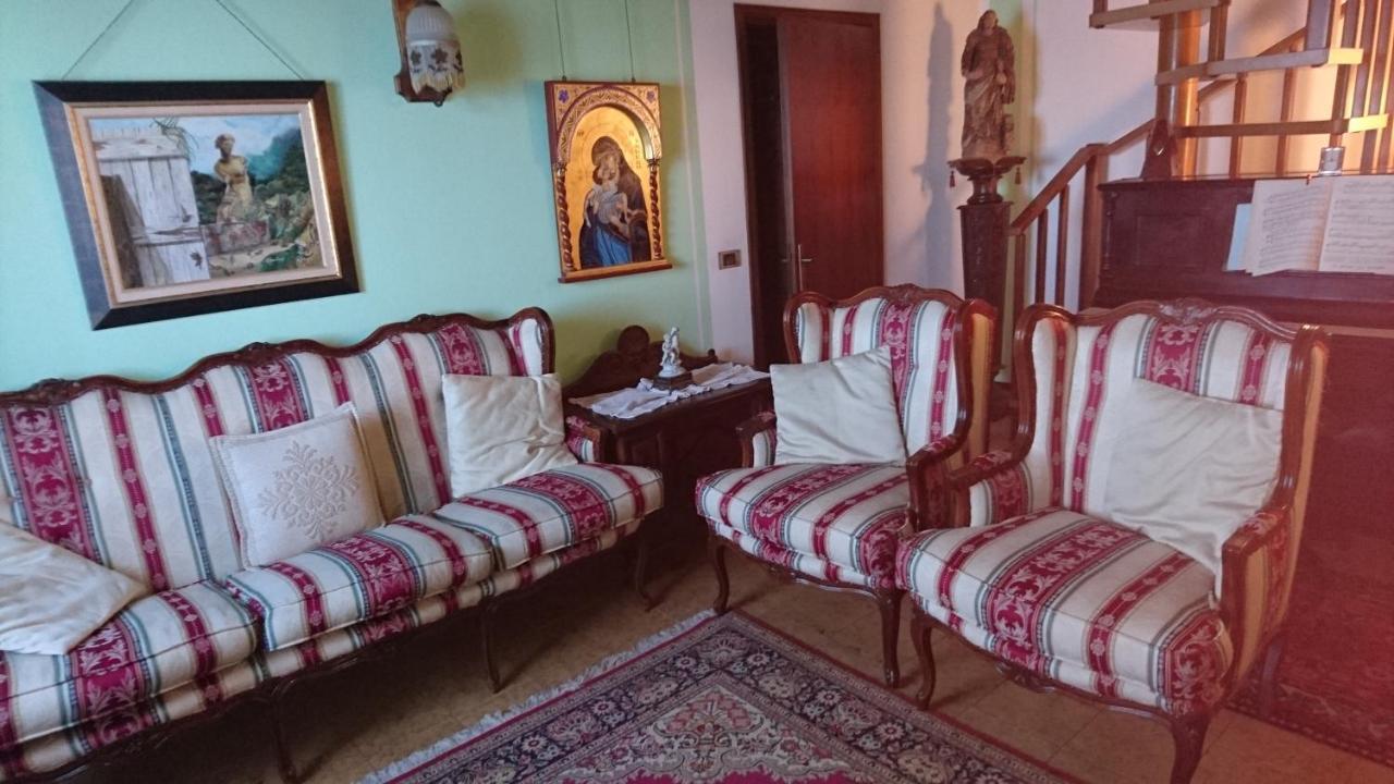 B&B Da Paolo Con Vista Lago Di Garda San Zeno di Montagna Luaran gambar