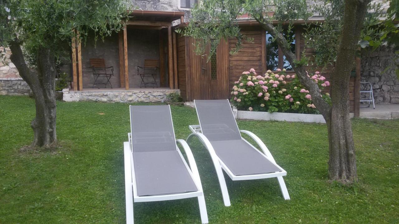 B&B Da Paolo Con Vista Lago Di Garda San Zeno di Montagna Luaran gambar
