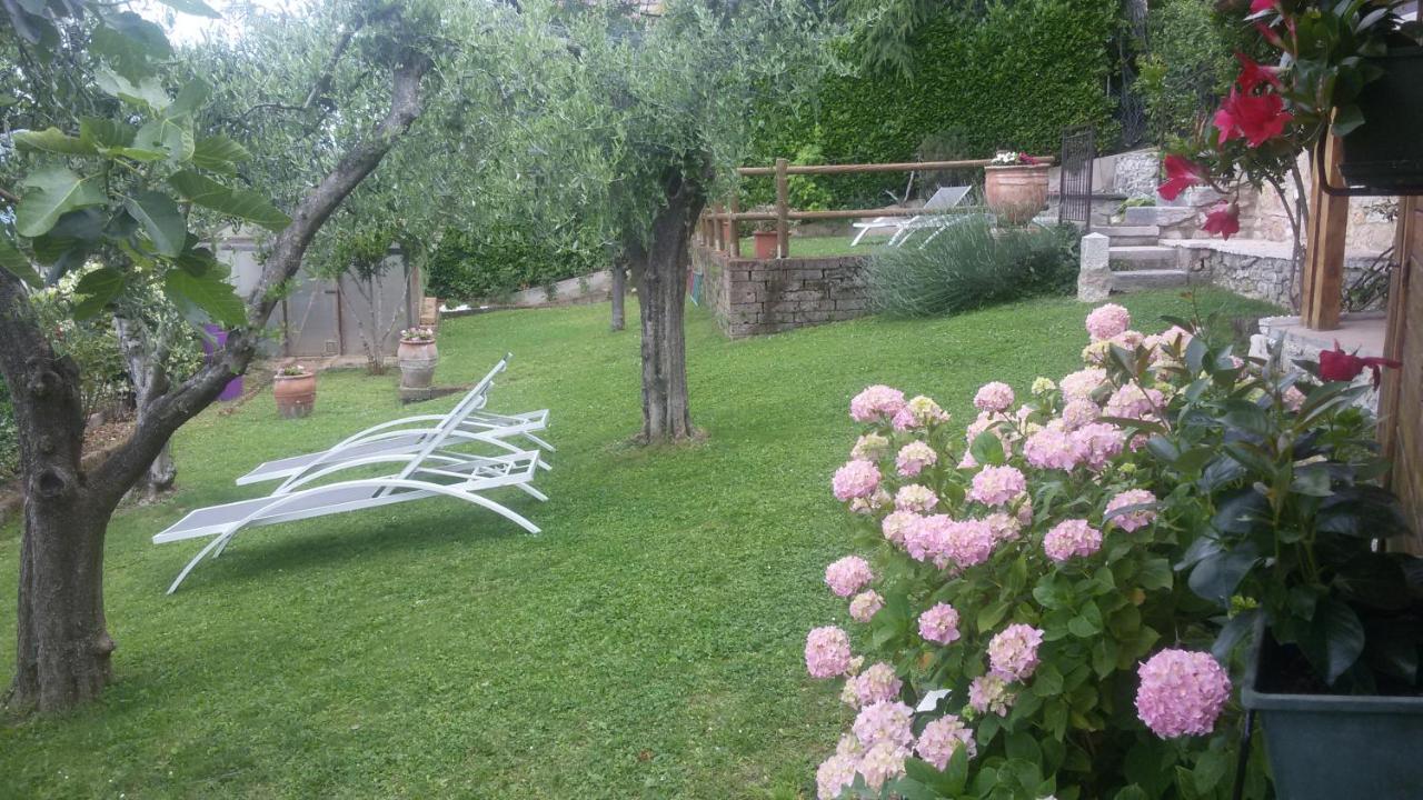 B&B Da Paolo Con Vista Lago Di Garda San Zeno di Montagna Luaran gambar