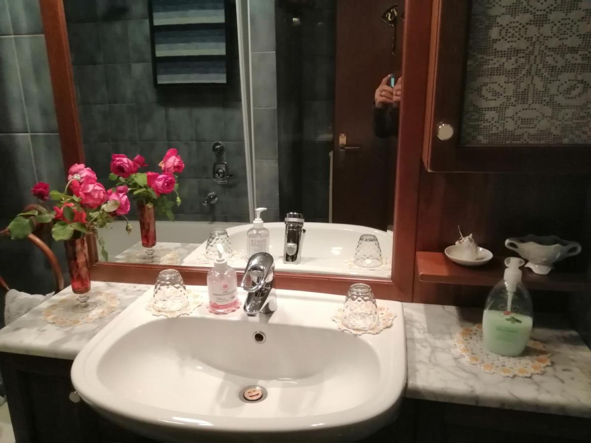 B&B Da Paolo Con Vista Lago Di Garda San Zeno di Montagna Luaran gambar