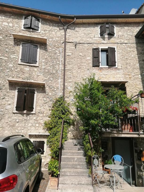 B&B Da Paolo Con Vista Lago Di Garda San Zeno di Montagna Luaran gambar