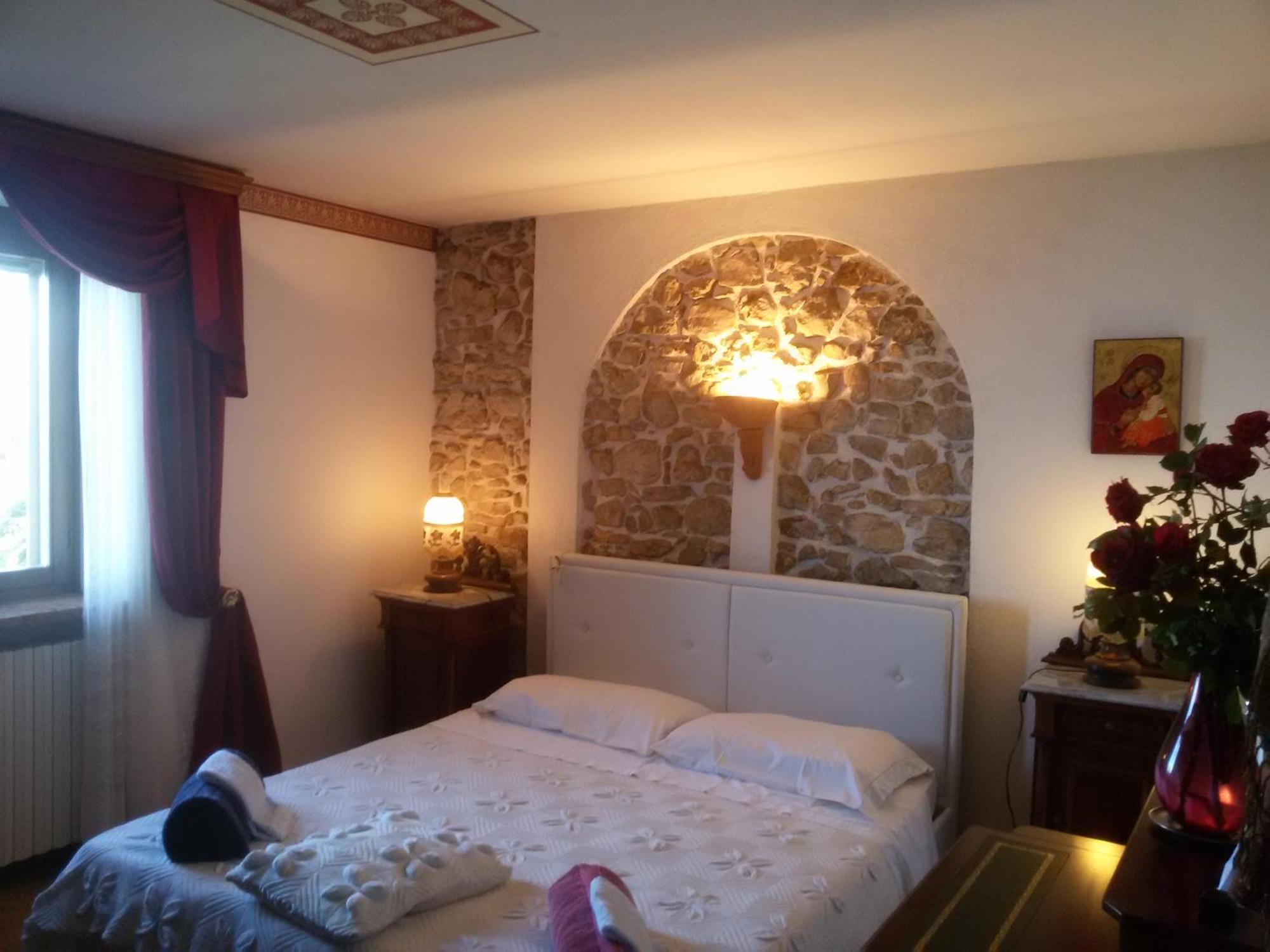B&B Da Paolo Con Vista Lago Di Garda San Zeno di Montagna Luaran gambar
