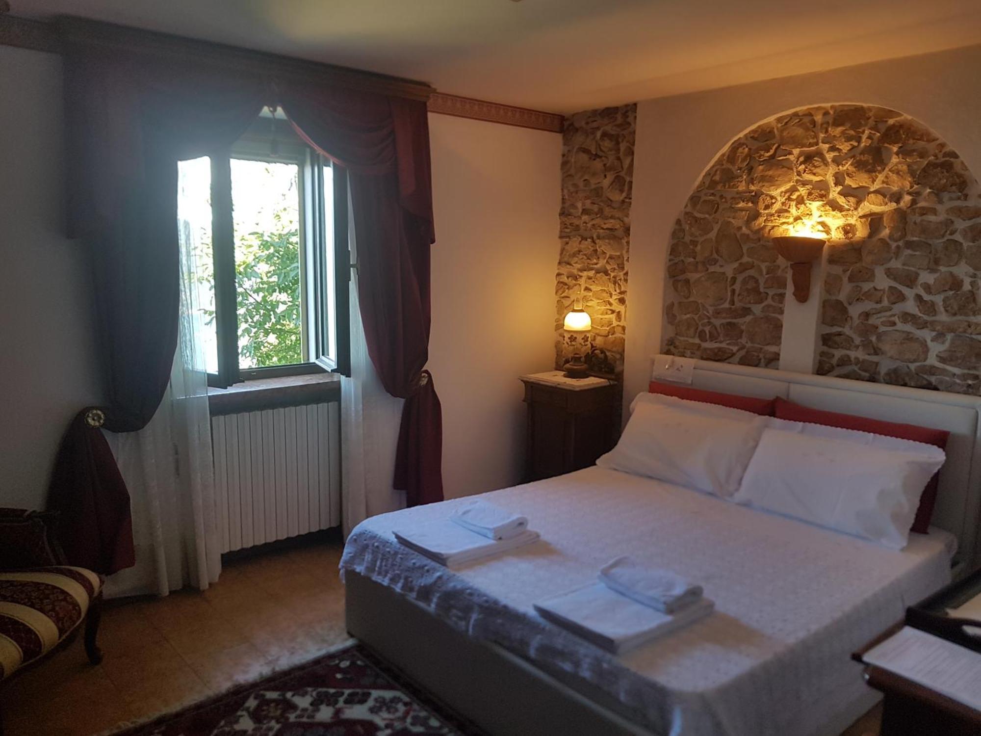 B&B Da Paolo Con Vista Lago Di Garda San Zeno di Montagna Luaran gambar